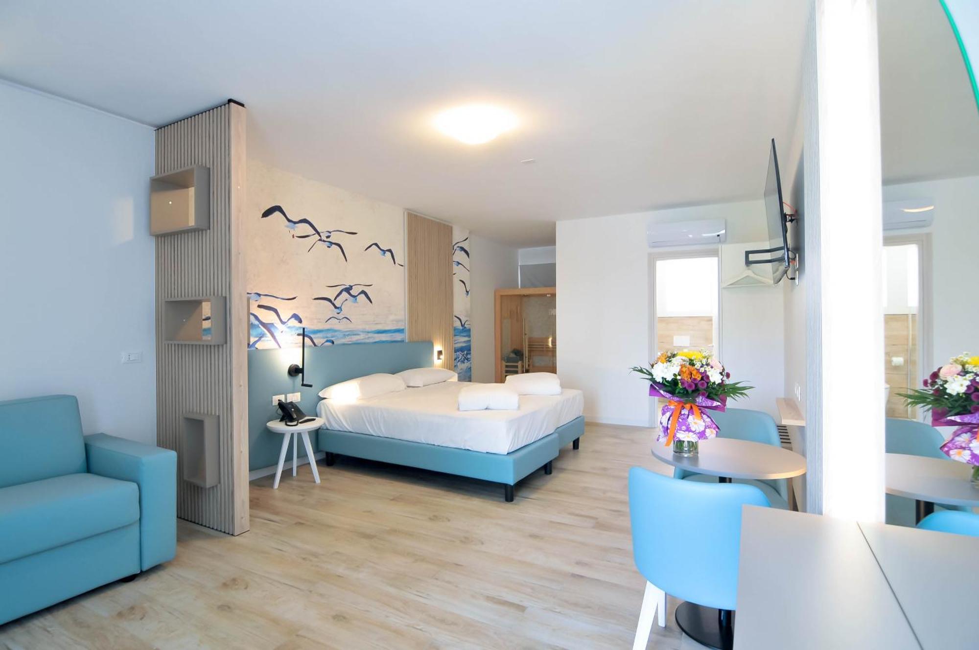 Marina Junior Suite 4 Stelle S Caorle Buitenkant foto