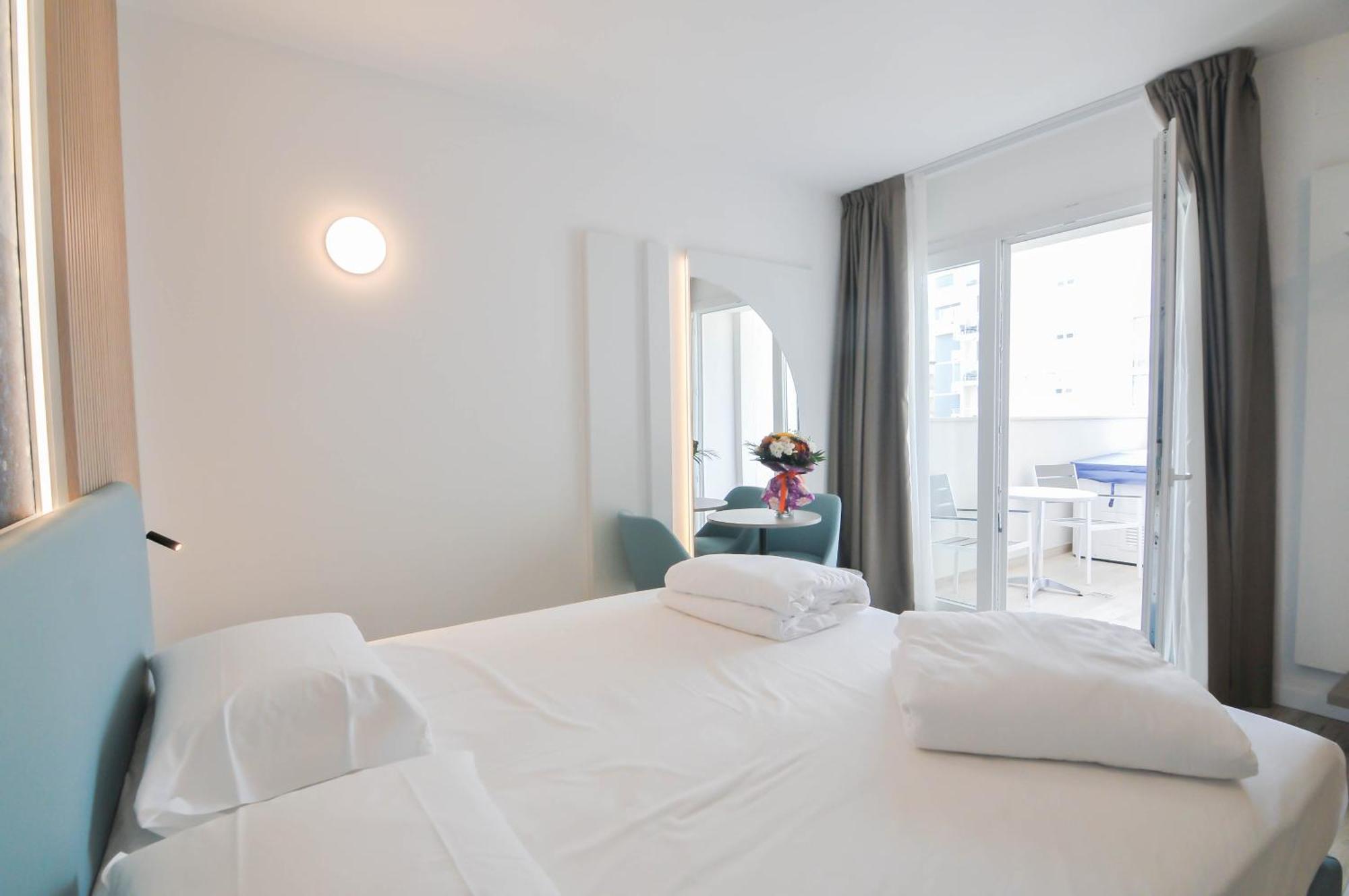 Marina Junior Suite 4 Stelle S Caorle Buitenkant foto
