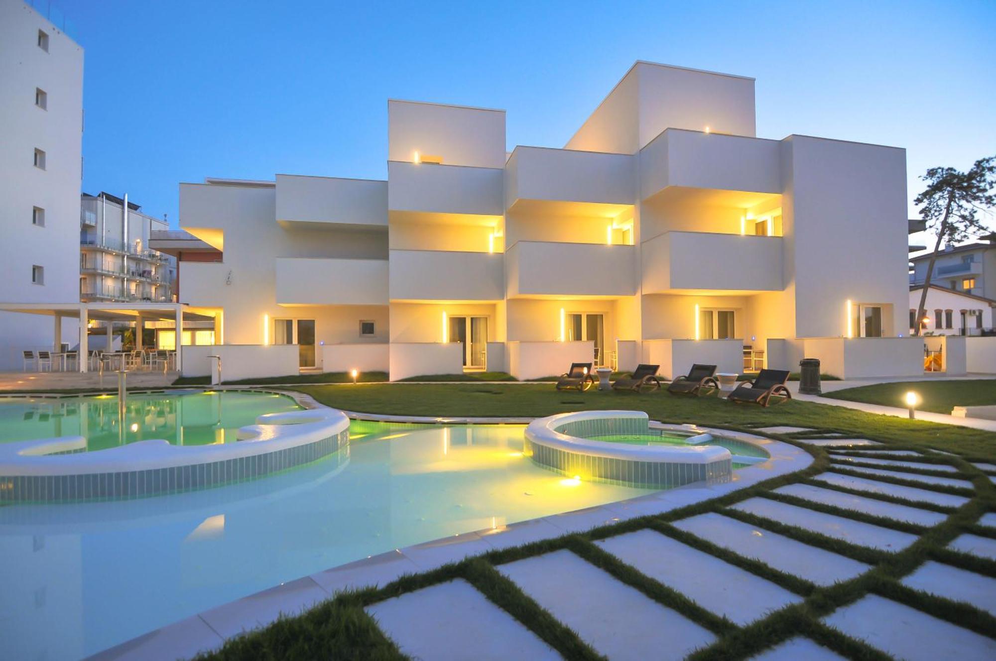 Marina Junior Suite 4 Stelle S Caorle Buitenkant foto